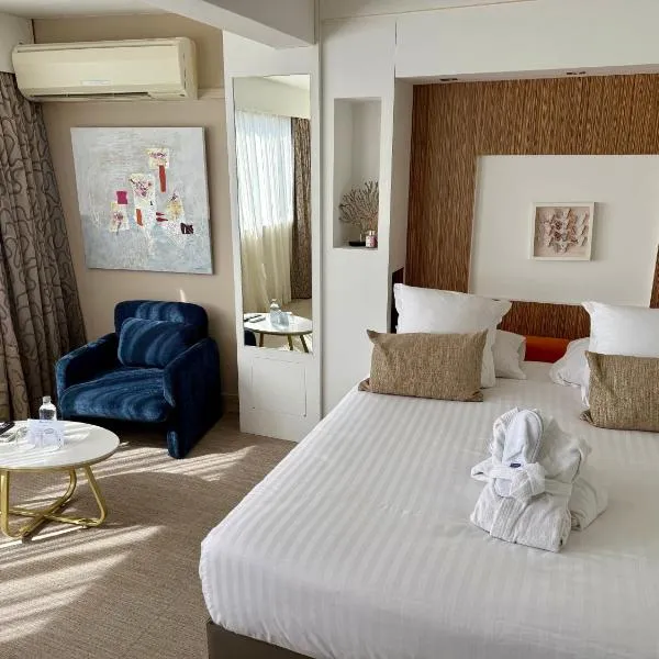 Best Western Plus Hôtel la Rade, khách sạn ở Cassis
