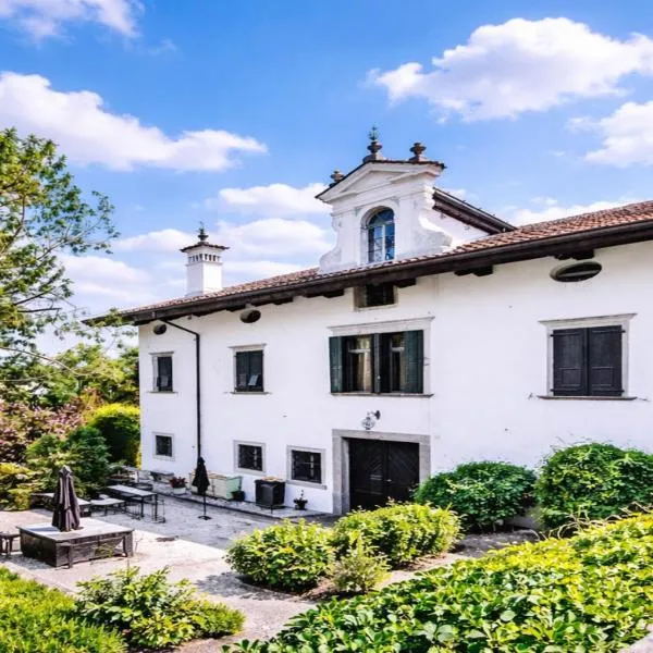 Villa De Rubeis Florit โรงแรมในTarcento