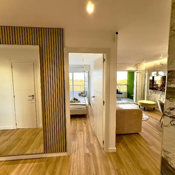 Apartments Kristal Torrevieja, hôtel à Punta Prima