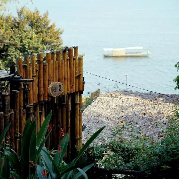 Nomia Garden Retreats - Khu nghỉ dưỡng hồ Trị An, Hotel in Xóm Ðốt Ðó
