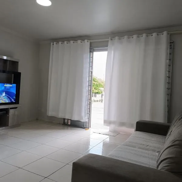 Descanse e relaxe, com preço baixo!, hotel u gradu 'Cascavel'