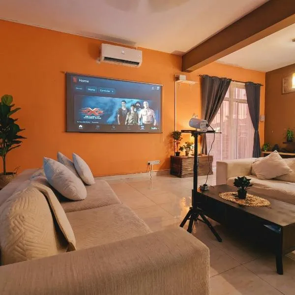 New Spacious 4BR House Near IKEA Mount Austin JB: Johor Bahru şehrinde bir otel