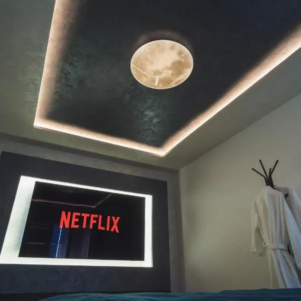La Suite Interstellar - Cinéma Room & Balnéo, hotel Annemasse-ban