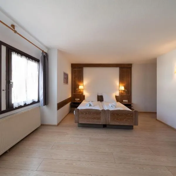 Hotel Baeren โรงแรมในไลเมน