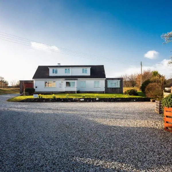The Otter Lodge, hótel í Broadford