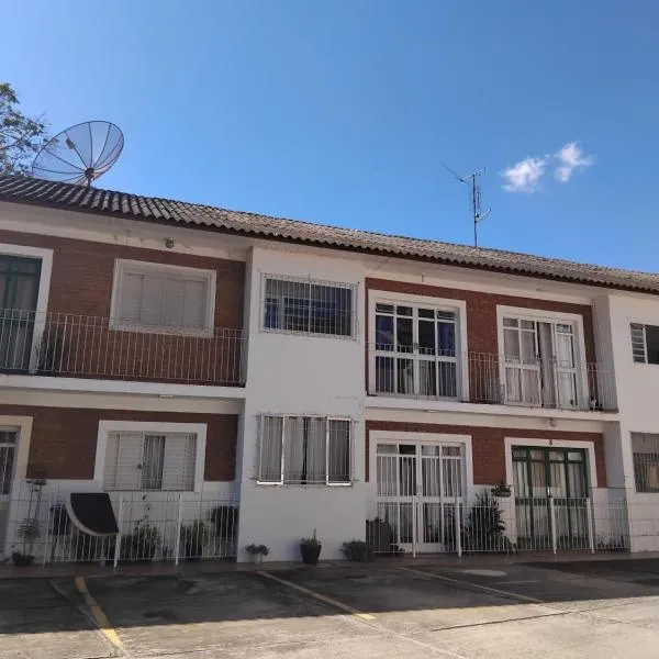 Ap do Edney Águas de Lindoia, hotel in Águas de Lindoia