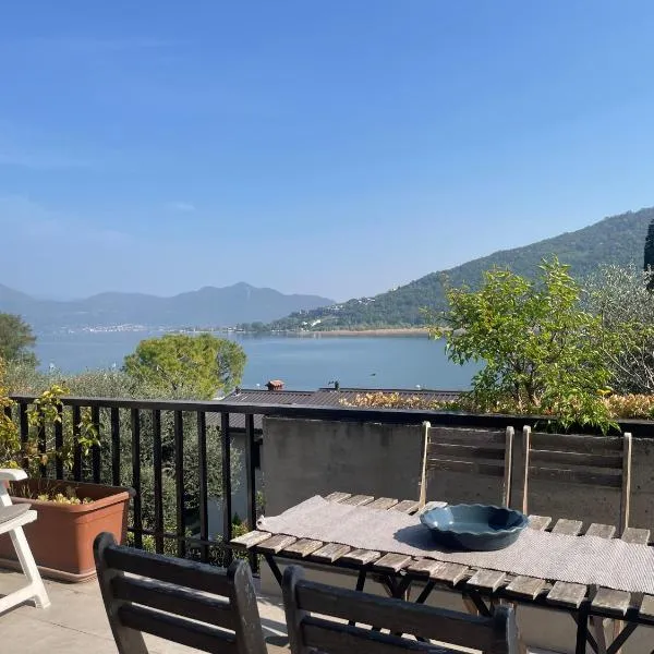 Sarnico Terrazza sul lago di Iseo, hotel a Sarnico