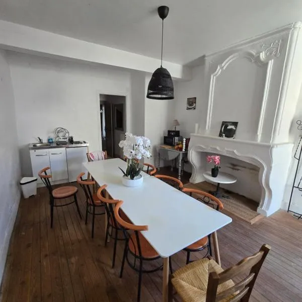 B&B Le MONSEG 33, hotel em Monségur