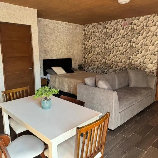 Moderno loft con balcón excelente ubicacion, хотел в Монтерей
