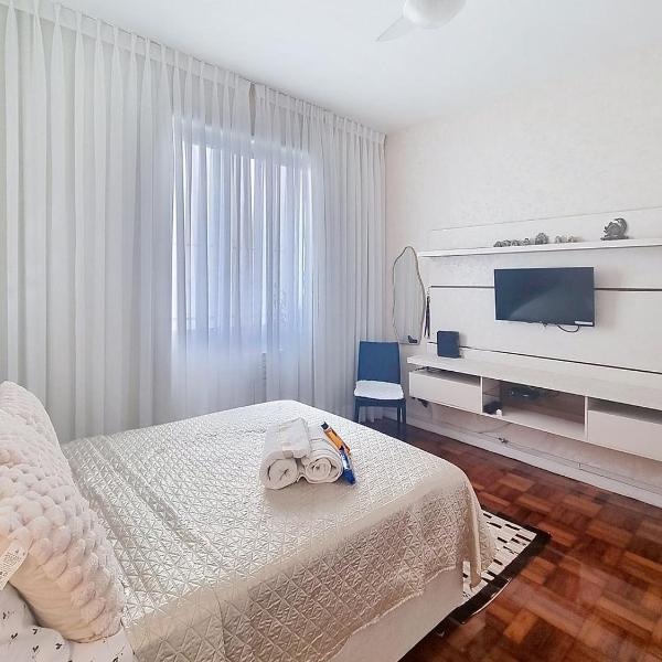 Copacabana Beachfront Cozy and Premium Room