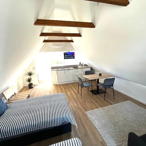 Wümme-Apartment mit WiFi & Klima & Parkplatz, hotelli kohteessa Rotenburg an der Wümme
