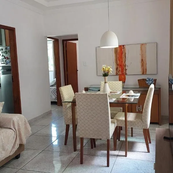 Apto amplo 2 quartos na Ilha dos Araújos 114 m2, hotel in Governador Valadares