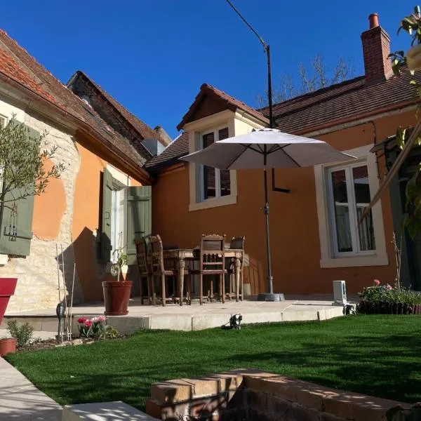 Villa Ô Room โรงแรมในChasnay