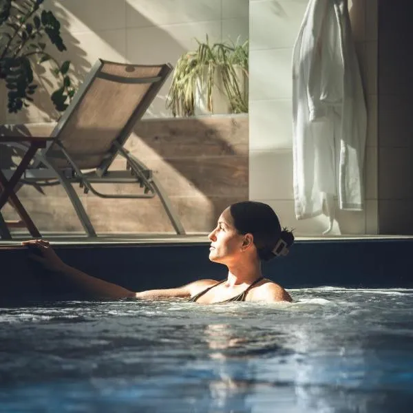 Maison Jenny Hotel Restaurant & Spa, khách sạn ở Hagenthal-le-Bas