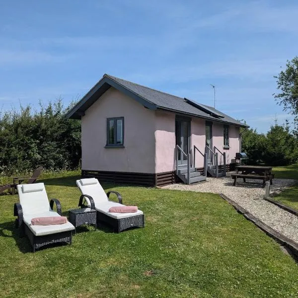 Buttercup Cosy Cabin - serene space for relaxation, hotel u gradu Highfield