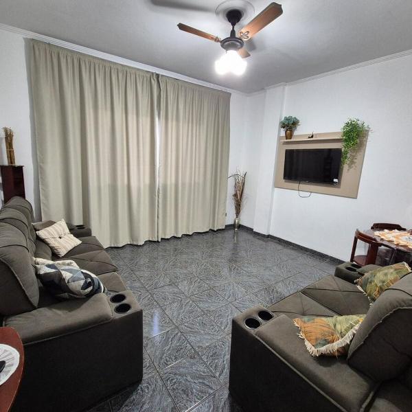 Apartment Praia grande SP 300 meters from the beach, great location!