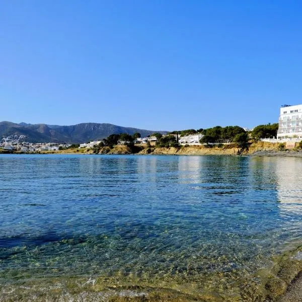 Hotel Grifeu โรงแรมในยันซา