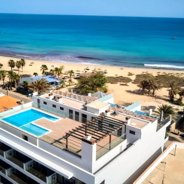 Edificio Lux's - Apartamentos Tubarão, hotel in Santa Maria