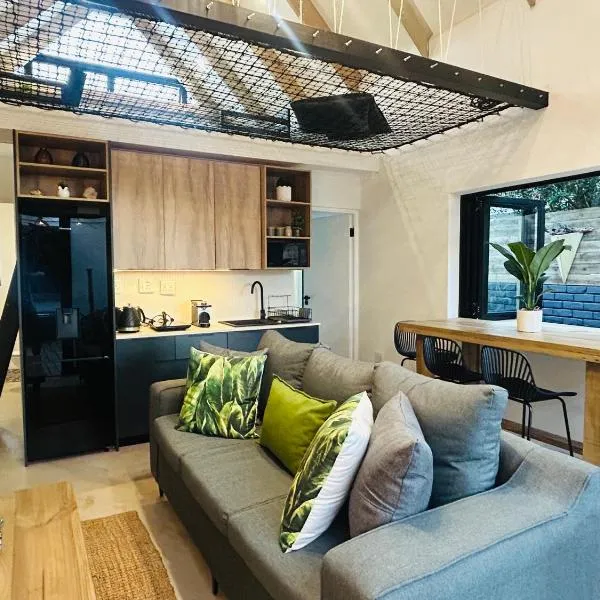 Ocean Whisper Beach Villas, hotel en Jeffreys Bay