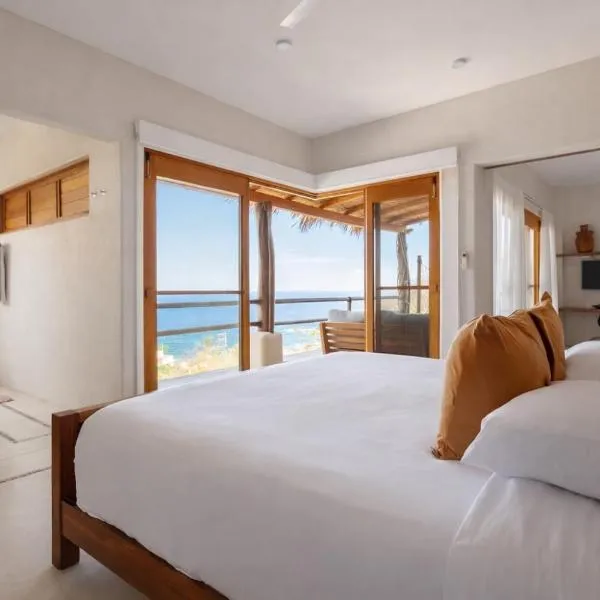 Casa Roni by Xeno, hotel in Playa Estacahuite