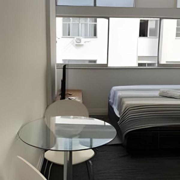Studio moderno com localização privilegiada