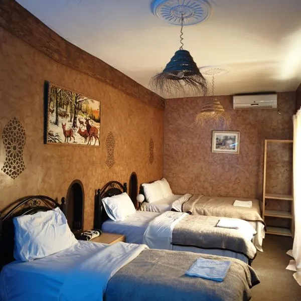 Zenaga में, होटल Riad IZRAREN - FIGUIG