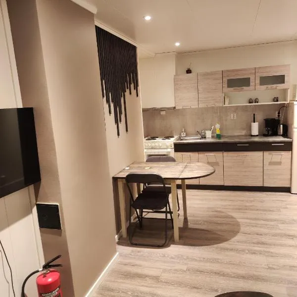 apartament by the sea, hotel di Havøysund