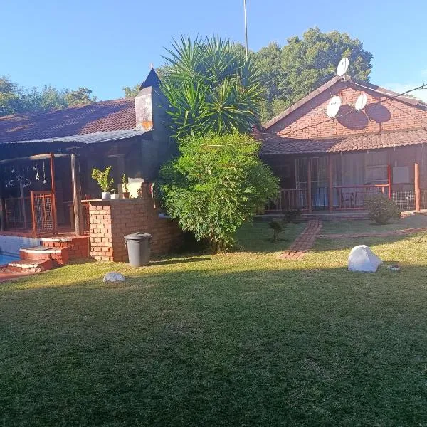 SMAPERS GUESTHOUSE, viešbutis mieste Britsas