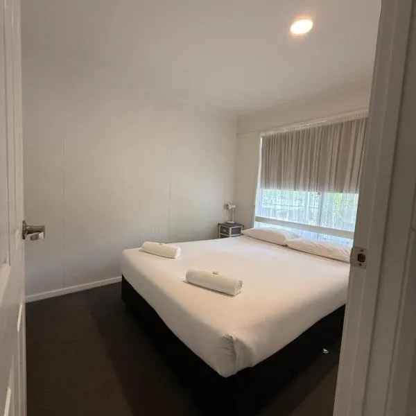 Corowa Caravan Park on the Murray River, hotel en Corowa
