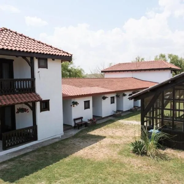 Casa Pescareasca - Complex Plaja Golf: Corbu şehrinde bir otel