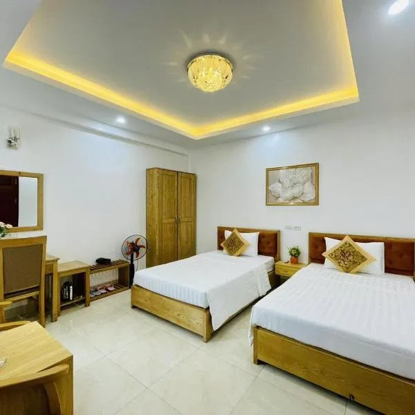 Luxury Place Hotel, hotel in Hanoi