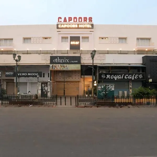 asar Capoors Hotel Hazratganj by Orion Hotels, hotell sihtkohas Lucknow