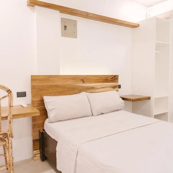 Villa Gumamela Siargao, ξενοδοχείο σε Catangnan