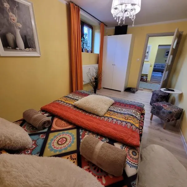 Apartament Biała Flaga nad Jeziorem Charzykowskim, Hotel in Charzykowy