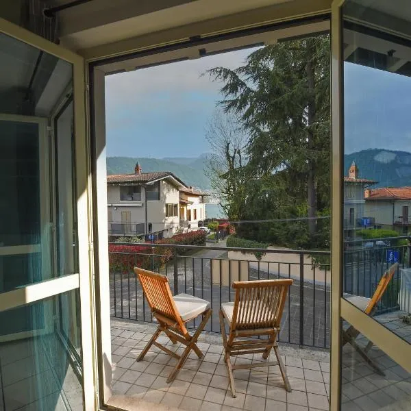 Casa Vacanza Ninfea โรงแรมในปาราติโค