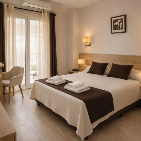 Hotel Ancla، فندق في أوروبيسا ديل مار
