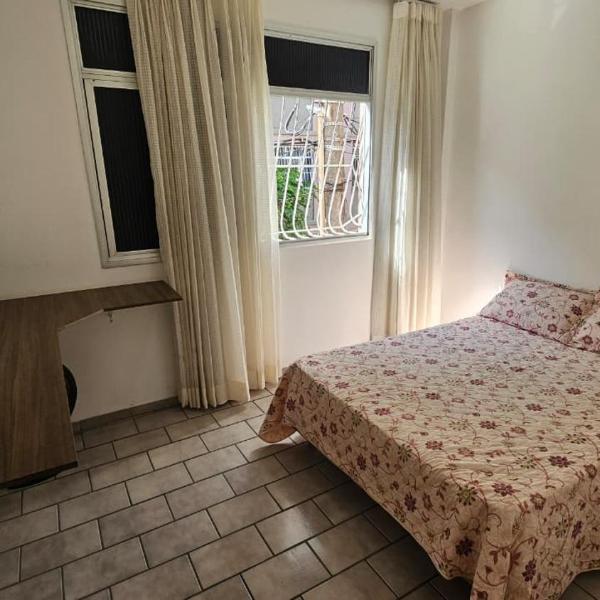 Itapuã - 4 Minutos da Praia - Apartamento Espaçoso - 2 Quartos - 2 Varandas - Foto 2