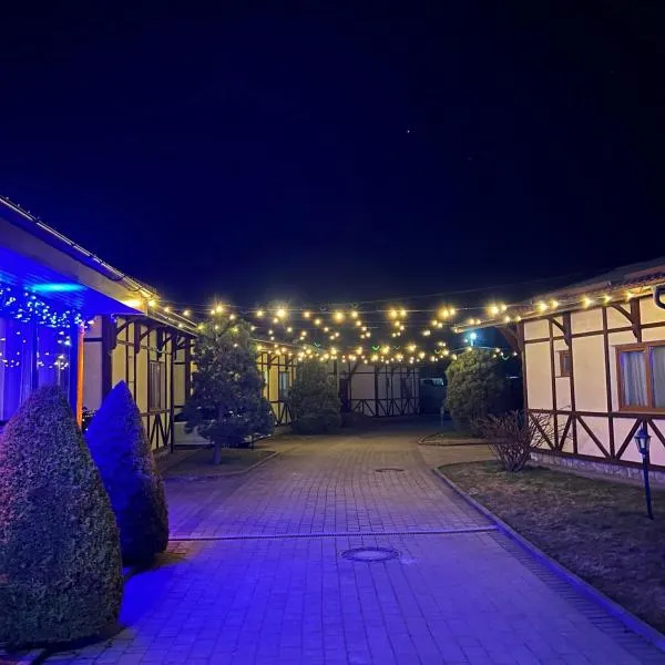 Баварія-Львів Готель, hotel a Pasiky-Zubryts'ki