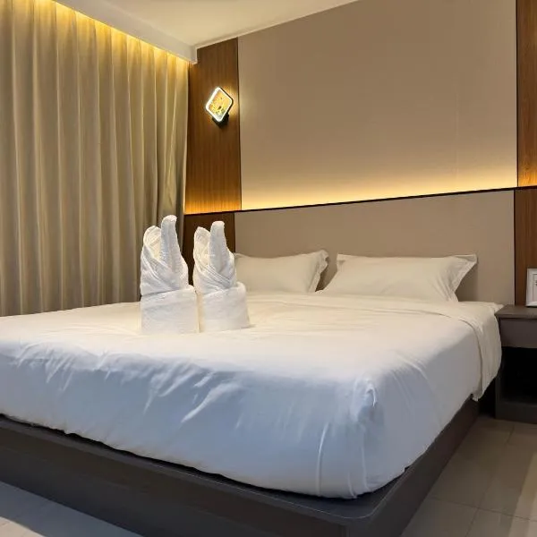 Happy Room 3, hotel v mestu Pattaya South