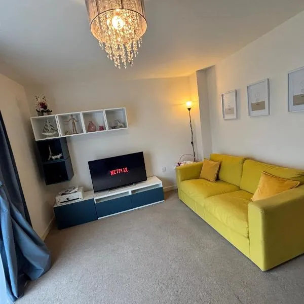 Cozy Home Walk to Anfield Stadium and Liverpool Attractions, hotel a Liverpool