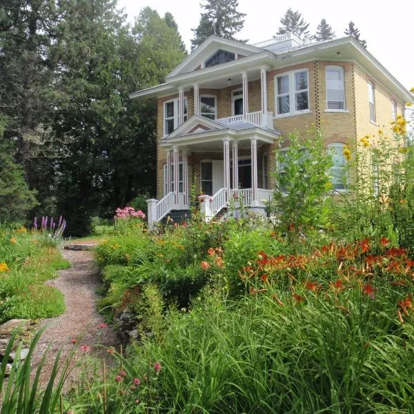 Auberge Taylor Manor, hotel v destinaci Saint-Georges