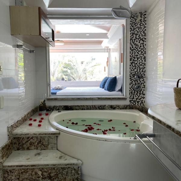 Casa Manguinhos - Swimming pool, sauna and beer cooler - Foto 3