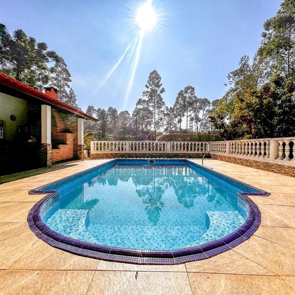 Casa de Campo com Balanço na Árvore