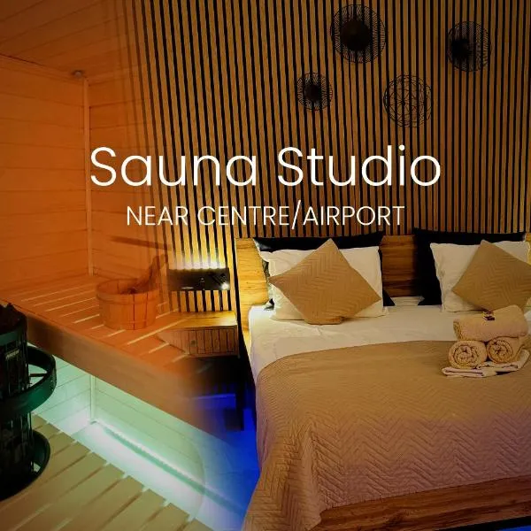Sauna studio and Jacuzzi rooms - Self Check-In 247, hotel em Praga