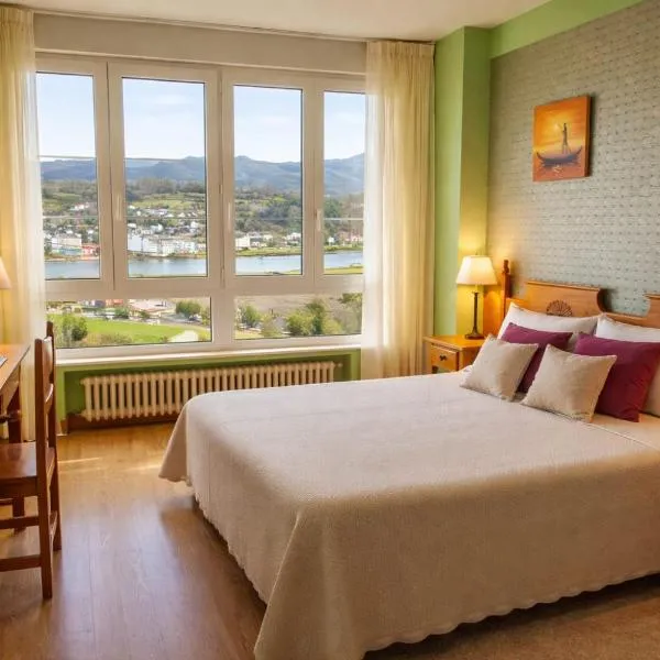 Hotel Capellan, hotel i Navia
