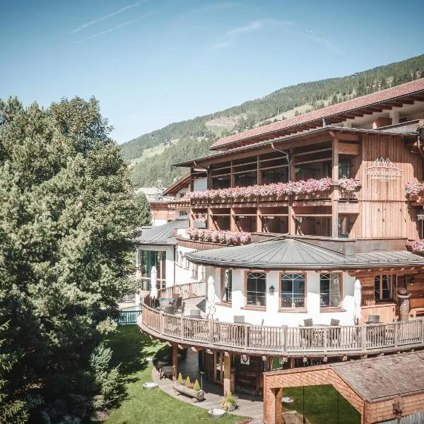 Hotel Alpenblick, hotel v destinaci Sesto
