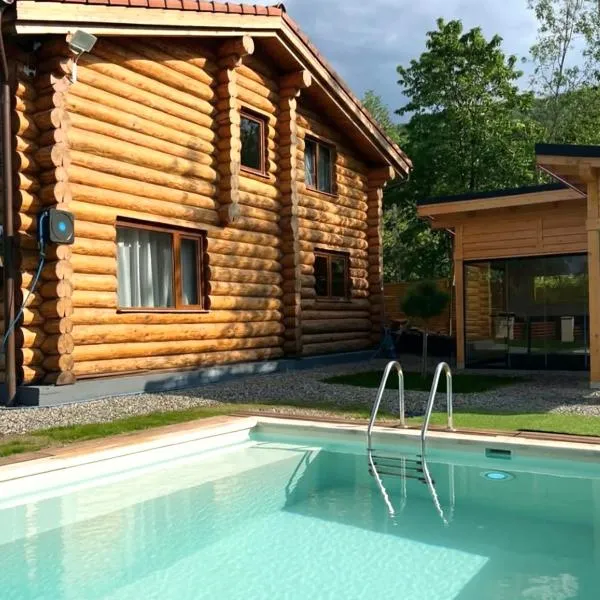 Das Holzhaus, hotel a Sadu