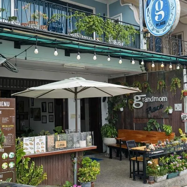 Grandmom Place Krabi, hotelli Krabi Townissa