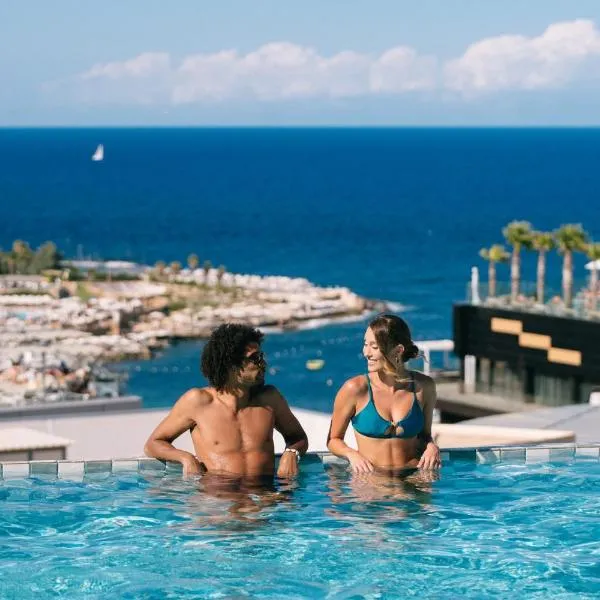 voco Malta by IHG, hotel San Ġiljanban