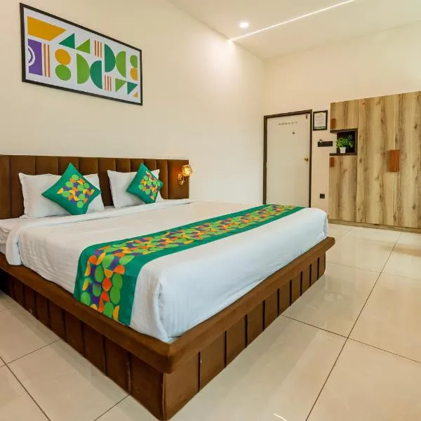 Treebo The Velvet, hotel di Koba